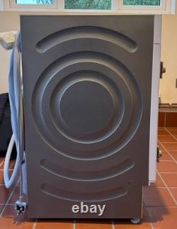 BOSCH Serie 6 WIW28300GB Integrated 8 kg 1400 Spin Washing Machine
