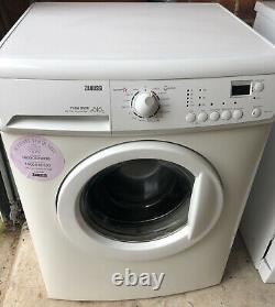 Zanussi washing machine 6kg 1400 speed white very good condition