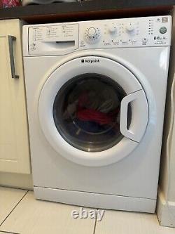 90 £ si payé en espèces - Machine à laver Hotpoint avec sèche-linge inclus 8kg/6