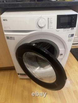 Lave-linge AEG ProSense Technology LFR61844B 8 kg avec 1400 tr/min