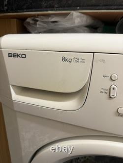 Lave-linge Beko 8 kg Blanc Bon Fonctionnement Bonne Qualité Poignée de Porte Cassée