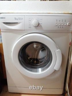 Lave-linge Beko, blanc, en bon état de fonctionnement