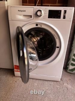 Lave-linge Hotpoint ActiveCare NM11 948 WC A UK 9 kg avec 1400 tr/min Blanc