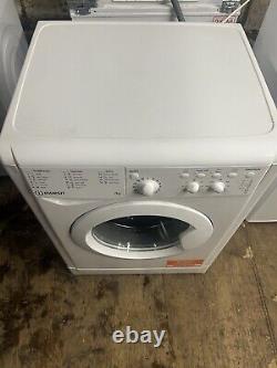 Lave-linge Indesit 7KG 1200 tours/minute Lave-linge Indesit 7KG 1200 tours/minute