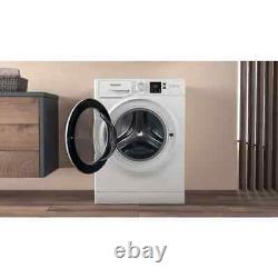 Machine à laver Hotpoint 7kg à pose libre - Blanc 1600 tr/min - NSWM 743U W UK N