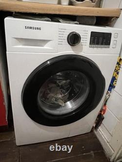 Machine à laver Samsung 8kg en bon état de fonctionnement (M9 4FA) 3 jours sur eBay seulement